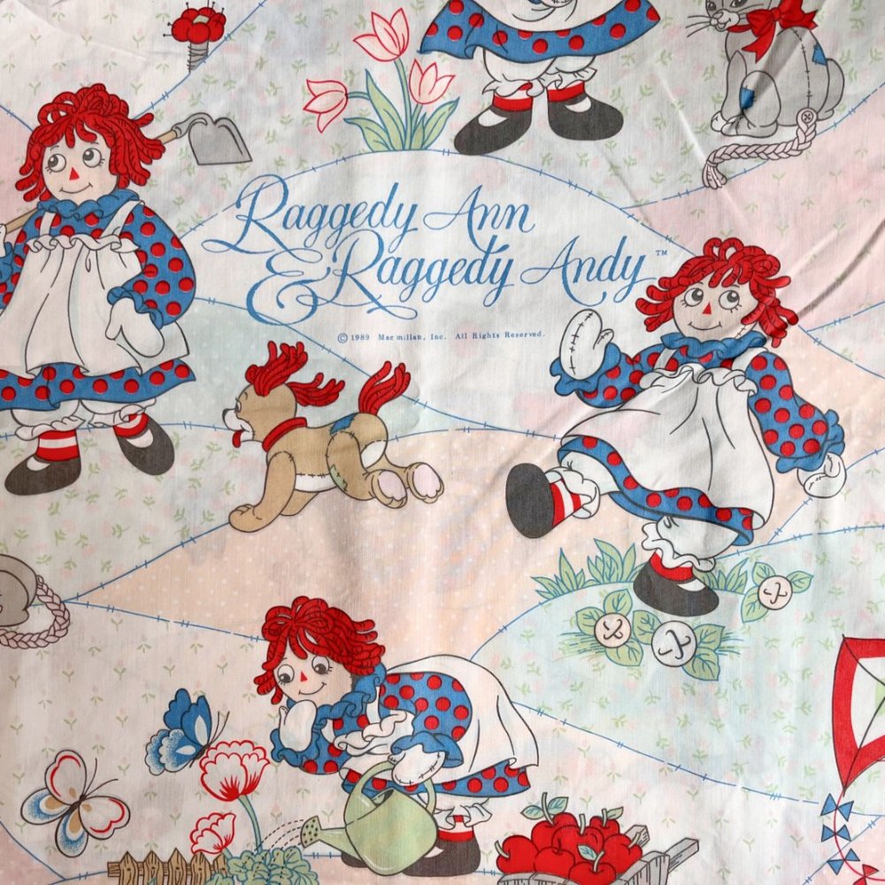 Vintage Raggedy Ann and Andy Twin Flat‎ and Fitted Sheet Set, 1989, springs